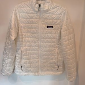 Womens size L Patagonia Puffer coat white